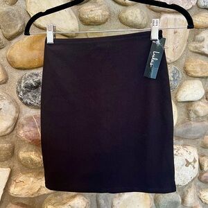NWT Lulu’s Black Mini Skirt